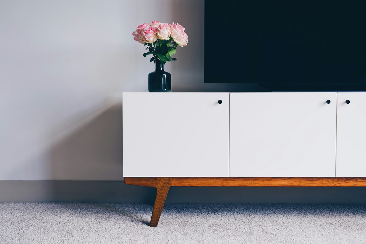 flush mount hinges on a TV cabinet